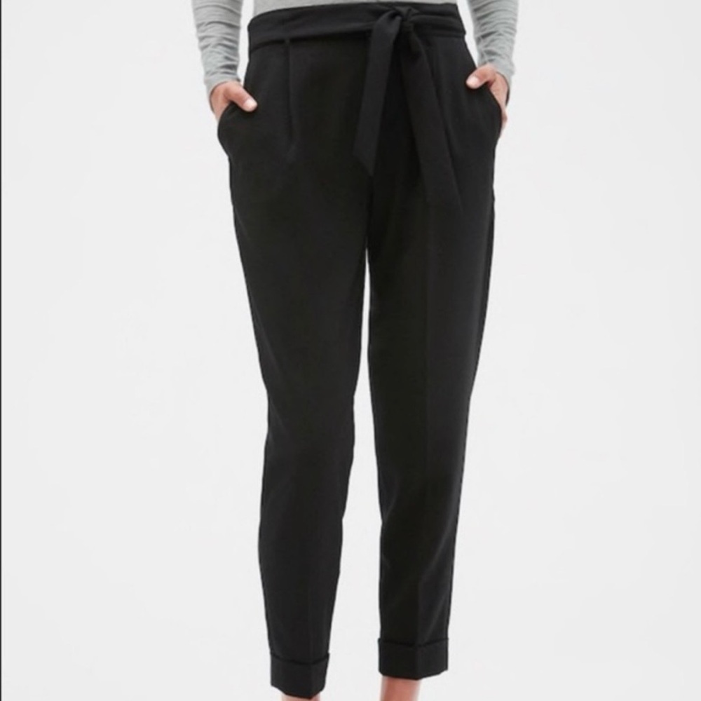 Banana Republic Black Front Tie Trousers – Size XS (NWOT)